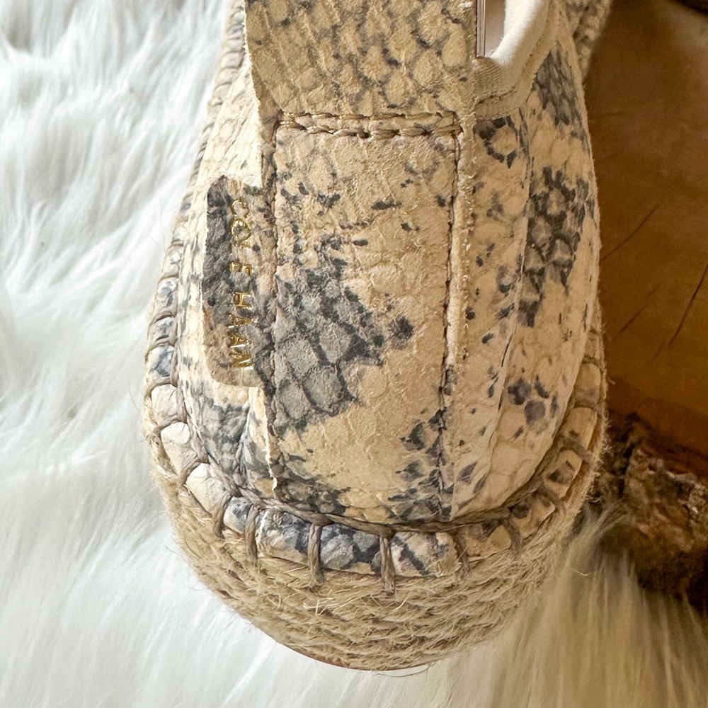 COLE HAAN CLOUDFEEL ROCCIA SNAKE PRINT LEATHER ESPADRILLE FLATS SHOES 6 $180 - Picture 5 of 6